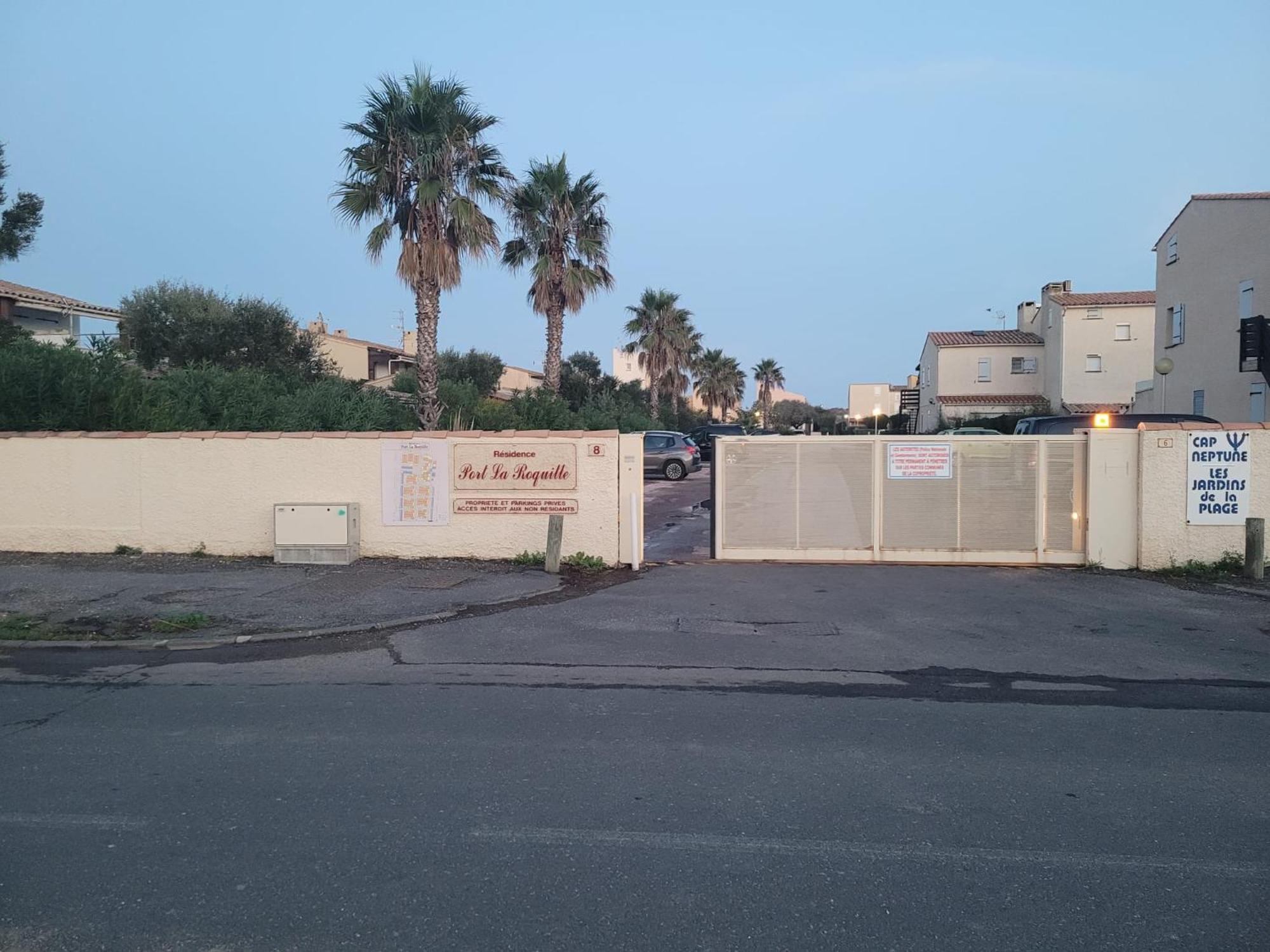 Plage De La Roquille Agde Kültér fotó
